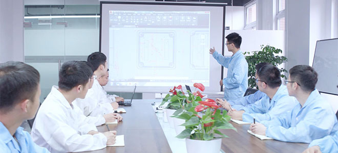 以客戶為中心，達到并超越顧客的要求